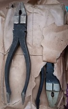 Pince universelle Bost