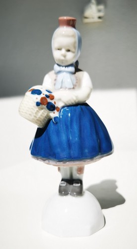 Soliflore statuette en - statuette,