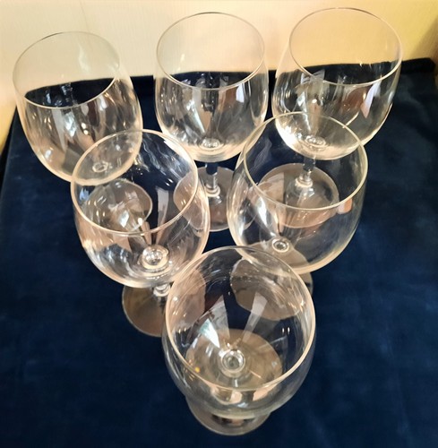 Grands verres vin - à,