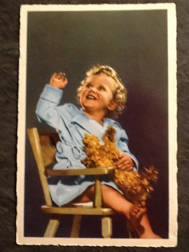 Jolie petite fille nounours - cp,