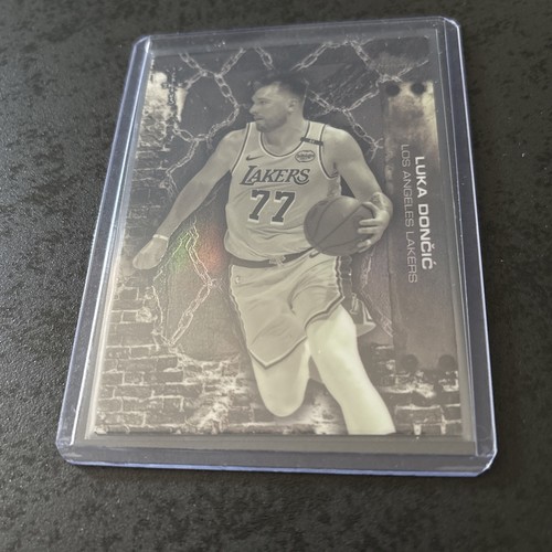Topps cactus jack luka - topps,