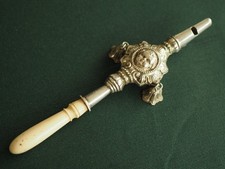 HOCHET SIFFLEUR ANCIEN ARGENT