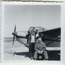 ANTIQUE PHOTO - GROUP PROPELLER TOURISM AIRCRAFT - HELIX PLANE - Vintage Snapshot