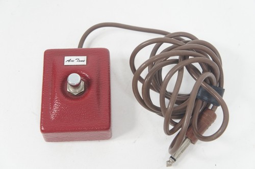 Interrupteur pied ace tone - interrupteur,