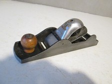 rabot ancien en métal Darex