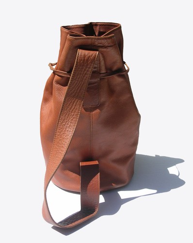 Authentique grand sac - , seau