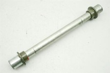 Yamaha MT-01 RP12 Essieu