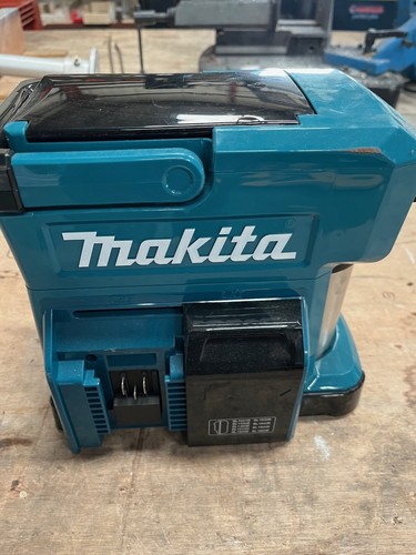Cafetière makita dcm501z - cafetière,