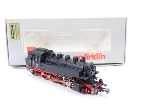 Locomotive vapeur märklin - à,