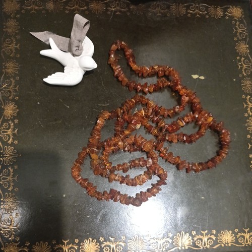 Collier ambre la - de,