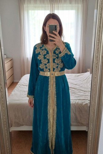 Robe traditionnelle marocaine - traditionnelle,