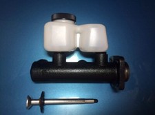 DETOMASO PANTERA 71-89 Brake Master Cylinder With Rod