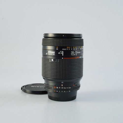 Bon objectif zoom nikon - bon,
