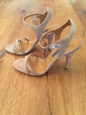 Escarpins neufs, Ralph Lauren, Blesiana, taupe, daim enfant / daim