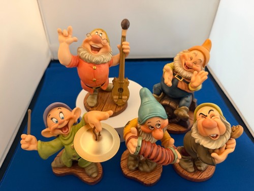 Snow white and the seven - snow,