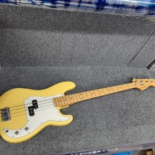 Guitare basse électrique FENDER MEXICO PLAYER PRECISION BASS