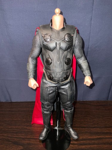 Hot toys avengers - hot,
