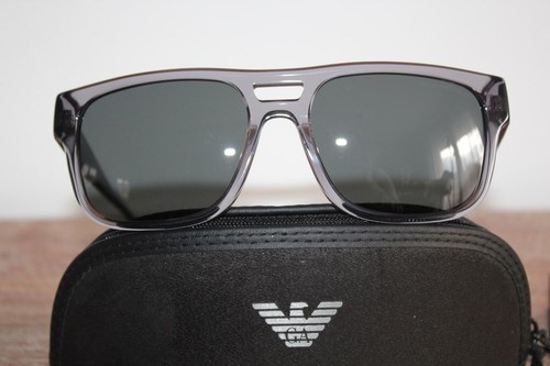 Neuf lunettes de soleil - :,