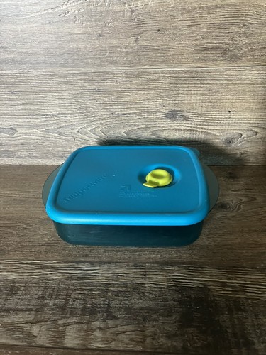 Tupperware vent serve medium - tupperware,