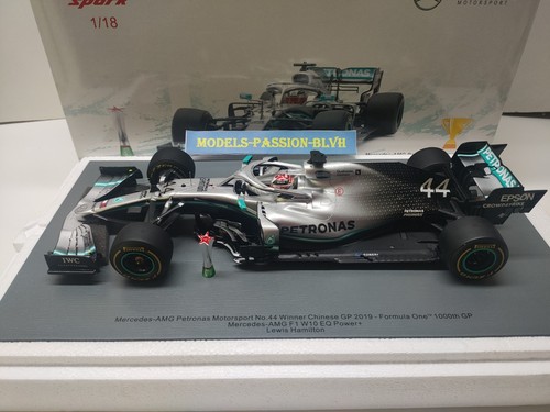 Mercedes w10 hamilton chinese - hamilton,