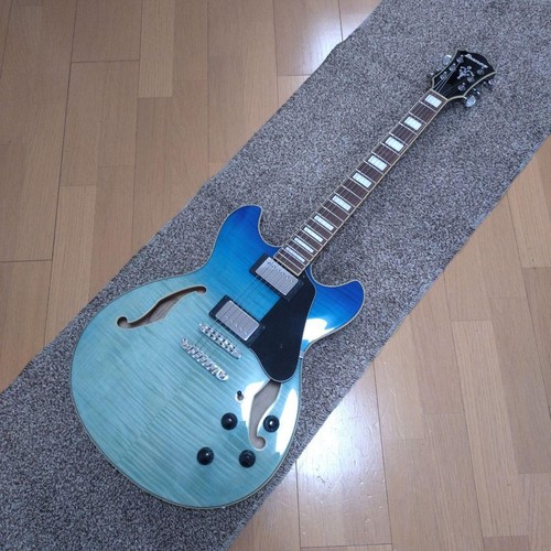 Guitare électrique semi