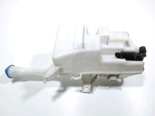 RESERVOIR DE LAVE GLACE AVANT