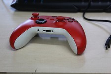 Awesome Condition Xbox One Wireless Controller Model 1914 (6913) – With Battery