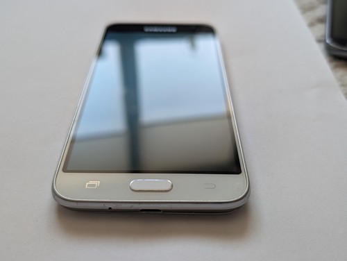 Samsung galaxy 2016 - galaxy, j3