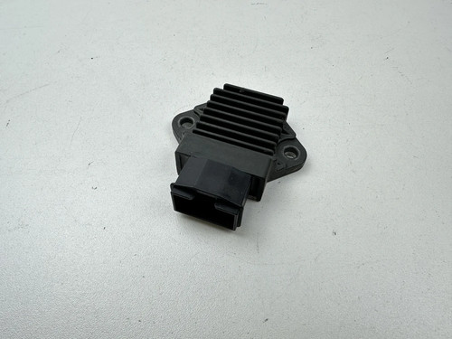 Regulateur tension honda vtr - honda,
