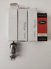 4 lampes tubes ECC83 Philips