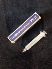 Ancienne Seringue en Verre