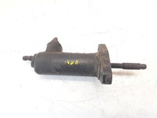 Mercedes-Benz W123 240D 53kW