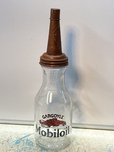 Gargoyle mobiloil motor oil - gargoyle,