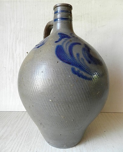 Grande cruche ovoïde ancienne - grande,