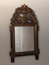 Miroir à fronton en bois