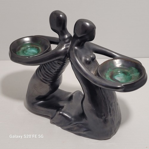 Sculpture design faience jitka - design,