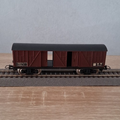Jouef wagon couvert