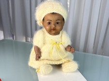 Ancienne poupée de collection