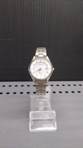 Seiko solar watch - seiko, v137-0cs0