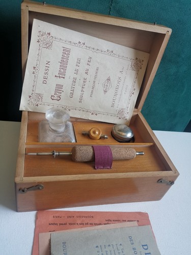 Coffret garni dessin - de,