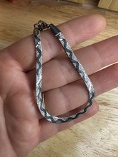 Élégant bracelet serpent