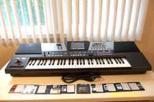 Roland VA~7 Arranger Keyboard Workstation Good Working Condition