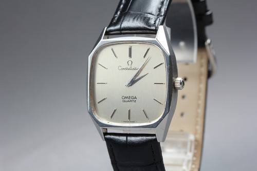 1975 near mint - 1975, omega