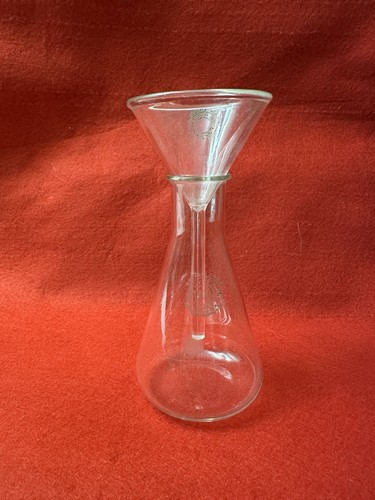Ancien entonnoir fiole en - fiole,
