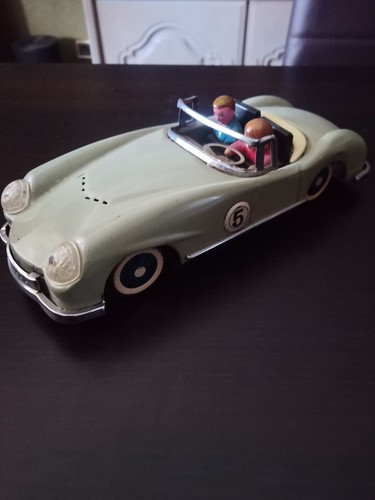 Voiture jouet ancien - voiture, a