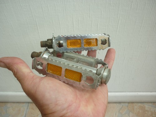 Paire pédales lyotard - paire,