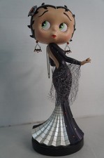 Betty Boop Danbury Mint 10" Halloween Enchanting Bat Spider Webs Figurine