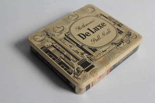 Boîte cigarettes tôle - à,