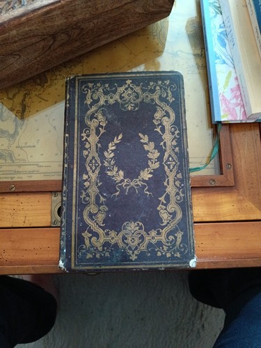 Livre ancien religieux - livre,