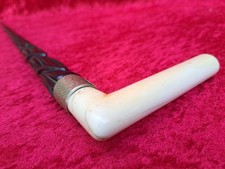 Très Beau, Ancien Cannes, Haut De Gamme, Très Vieux Bâton De Marche